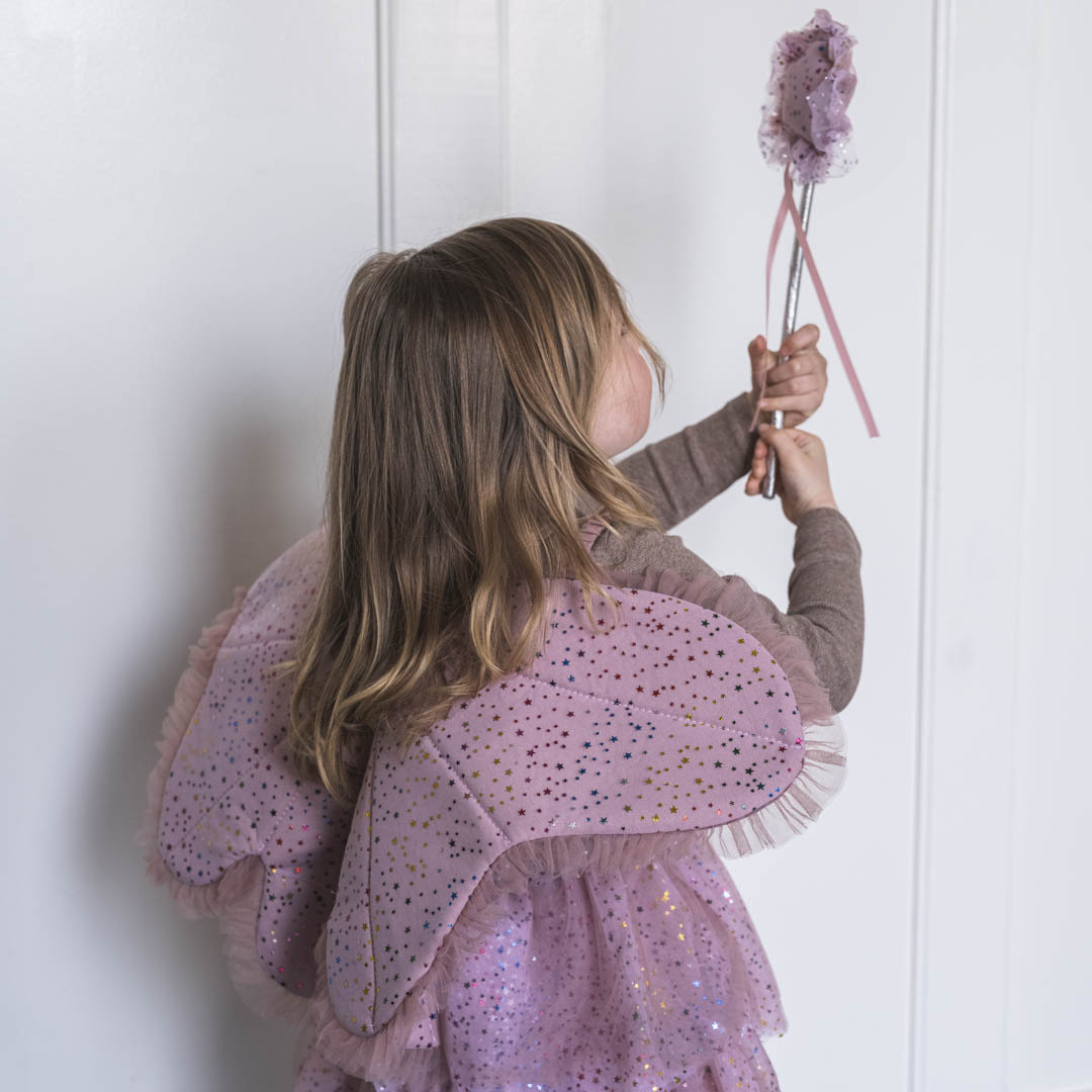 That's Mine Elma fekostume - Antler - Outer: 100% polyester for tulles Filling: 100% Polyurethane foam Buy Legetid||Kostumer||Alle||Favoritter||personale||alt minus sløjfe||NOOS||New in for the girls||mette-sale here.