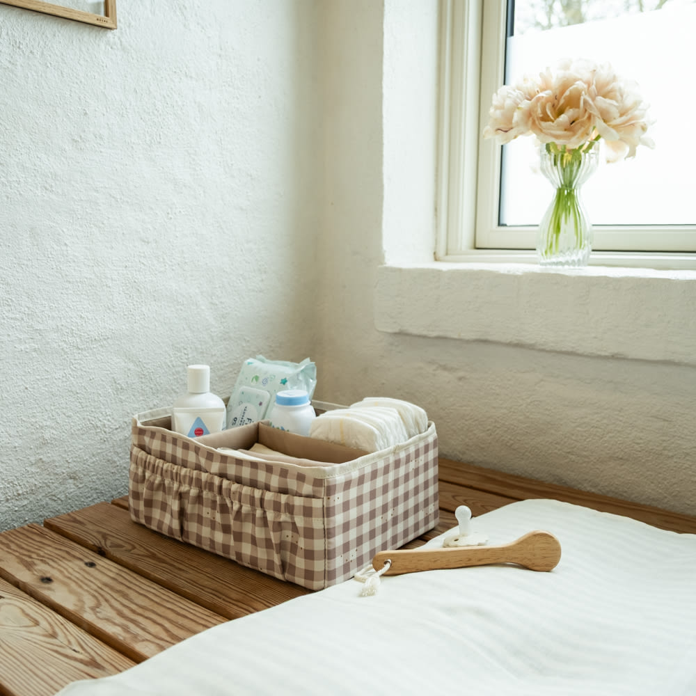 That's Mine Collab lily nursing organizer - Check - 100% Recycled polyester Buy Amning & pusletid||Pusle||Alle||personale||Pusleopbevaringskasser||Forår og sommer 2025||alt minus sløjfe||That's Mine x Luksusbaby||mette-sale here.