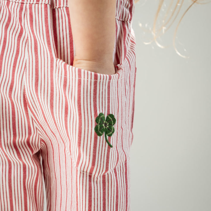 That's Mine Henry bukser - Classic red - 100% Organic cotton Buy Bukser||Bukser & shorts||personale||Forår 2026 here.