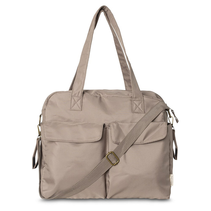 That's Mine Benne nursing bag - Earth brown - Outer: 100% Recycled polyester Lining: 100% Polyester Buy Amning & pusletid||Pusle||Pusletasker||Alle||Favoritter||personale here.